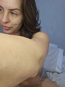 Snapshot of Nina_Sport chatting on July 18, 2026, 1:09 pm Nina Sport online show from July 18, 2026, 1:09 pm