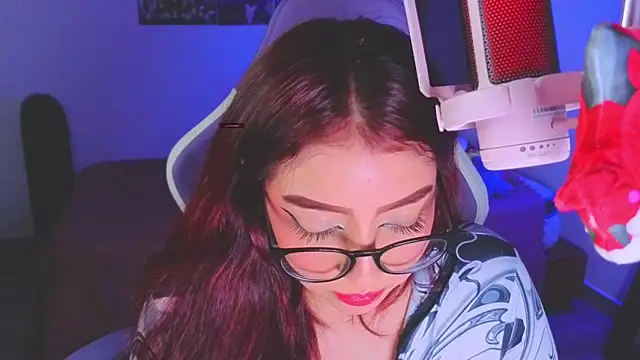 AnngelaSkye online show from April 22, 2026, 8:43 am