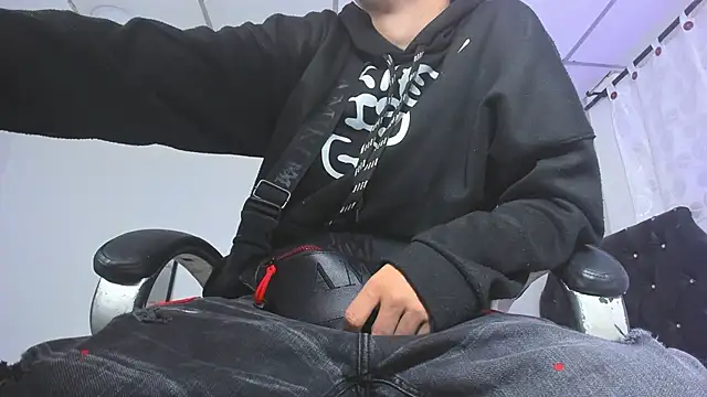 FrannBoy online show from January 15, 2026, 3:43 am