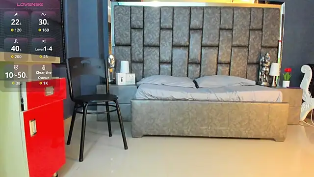 Snapshot of Matureyulyet chatting on October 4, 2025, 9:27 pm Matureyulyet online show from October 4, 2025, 9:27 pm