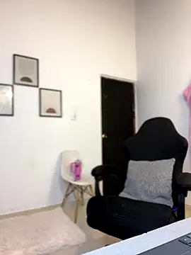 Miss-Abbii online show from September 30, 2025, 9:21 pm