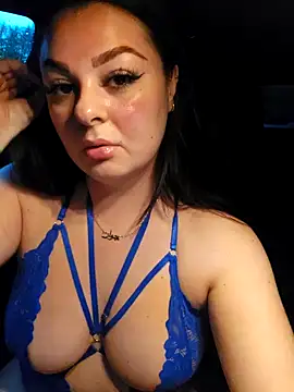 Britishbella online show from October 26, 2025, 4:51 pm