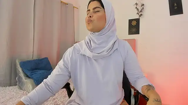 AishaAmin  online show from June 26, 2026, 12:11 pm