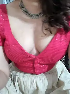 Brown Maxi online show from March 2, 2025, 12:03 pm