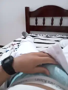 Snapshot of maikinhopL chatting on January 29, 2025, 3:44 am maikinhopL online show from January 29, 2025, 3:44 am