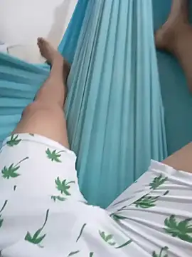 Snapshot of maikinhopL chatting on December 2, 2024, 3:10 am maikinhopL online show from December 2, 2024, 3:10 am