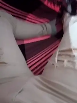 Snapshot of maikinhopL chatting on January 26, 2025, 3:48 am maikinhopL online show from January 26, 2025, 3:48 am