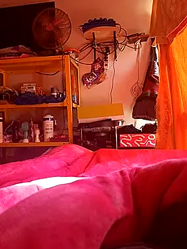 Entretener online show from February 15, 2026, 1:54 pm