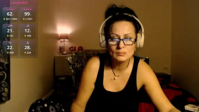 YourDreamLoverr online show from February 20, 2025, 12:19 am