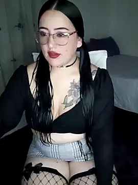 kirara dirty online show from December 22, 2024, 4:17 am