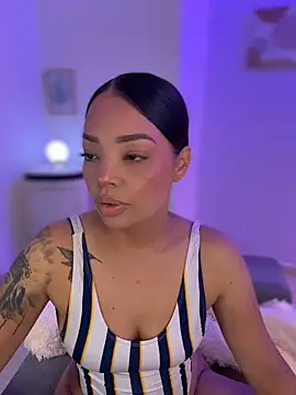 Snapshot of Sara_LipsX chatting on February 28, 2026, 1:27 am Sara LipsX online show from February 28, 2026, 1:27 am