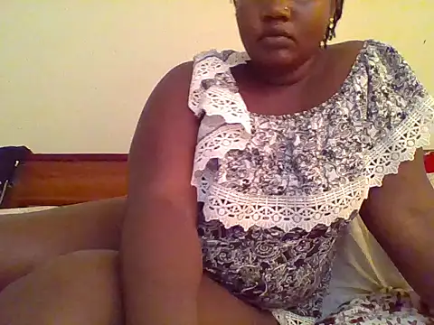 Snapshot of sweetymummy chatting on September 22, 2025, 10:32 am sweetymummy online show from September 22, 2025, 10:32 am