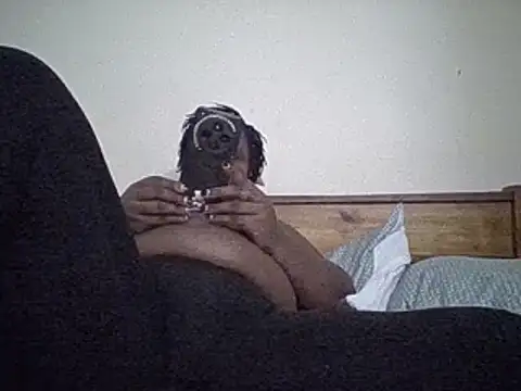 Snapshot of sweetymummy chatting on September 12, 2025, 6:18 pm sweetymummy online show from September 12, 2025, 6:18 pm