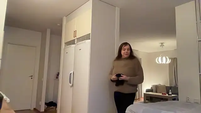 cumwithmee3 online show from November 19, 2025, 2:39 pm