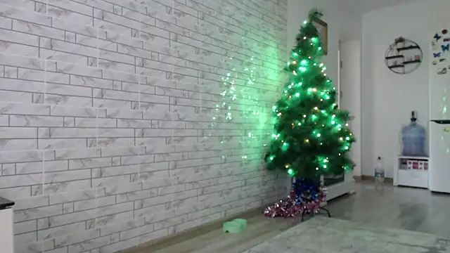  JustmeHere  online show from November 13, 2025, 12:53 pm