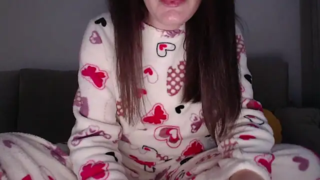  JustmeHere  online show from February 14, 2026, 5:40 am