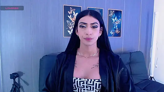 Snapshot of Evelynn_sex_ chatting on September 19, 2025, 2:21 pm Evelynn sex online show from September 19, 2025, 2:21 pm
