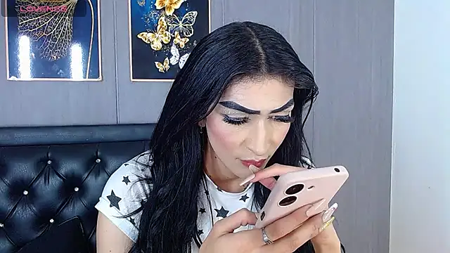 Snapshot of Evelynn_sex_ chatting on February 3, 2025, 6:39 pm Evelynn sex online show from February 3, 2025, 6:39 pm