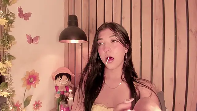 sofiesoft online show from February 11, 2026, 7:25 pm