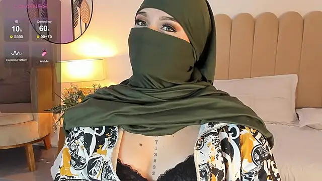 Snapshot of anna-henao chatting on February 18, 2025, 12:17 pm anna-henao online show from February 18, 2025, 12:17 pm