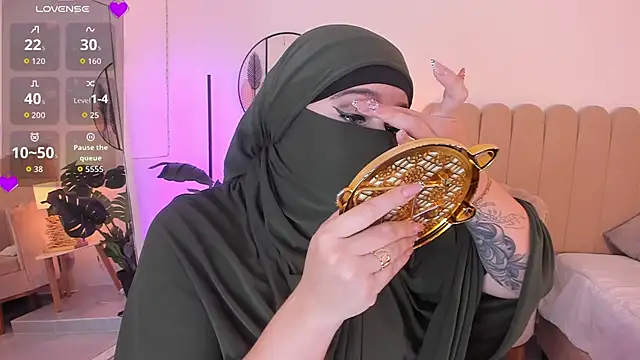 anna-henao online show from March 19, 2026, 8:09 pm