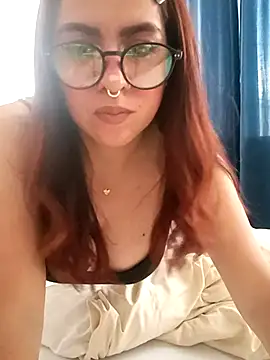 Celestte22 online show from April 7, 2026, 6:32 pm