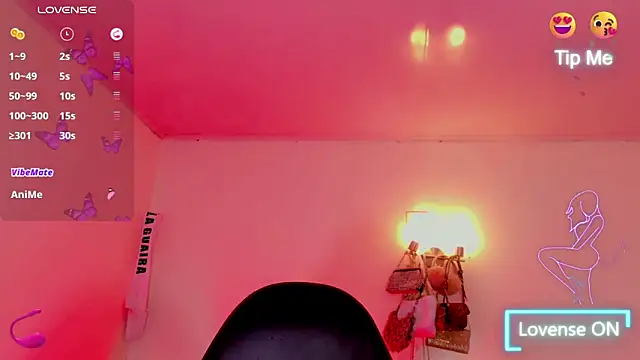 Snapshot of naomy__xx chatting on February 18, 2026, 3:04 am naomy xx online show from February 18, 2026, 3:04 am