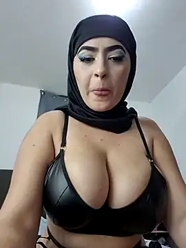 jamilaross online show from March 31, 2026, 2:13 am