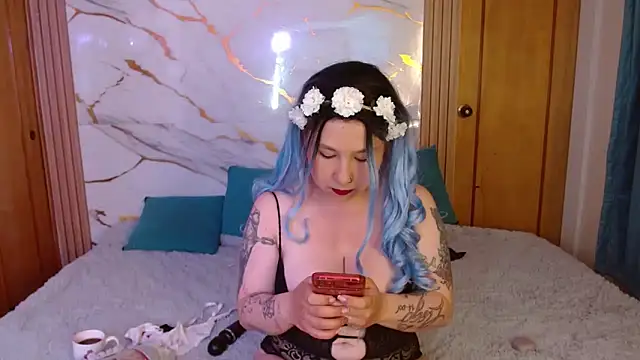 kittycatw online show from May 17, 2026, 11:32 am