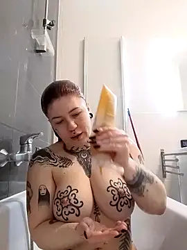 divine eve online show from February 13, 2026, 2:17 pm