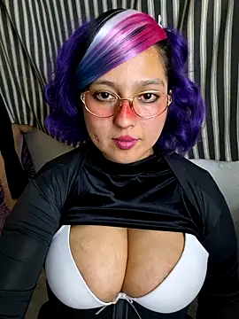 Derry Cooper online show from March 23, 2026, 4:01 am