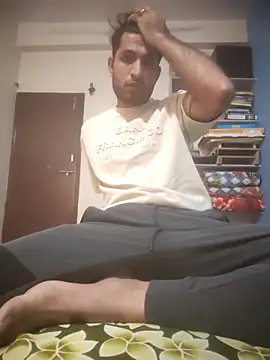 cuckhair online show from November 9, 2025, 7:23 am