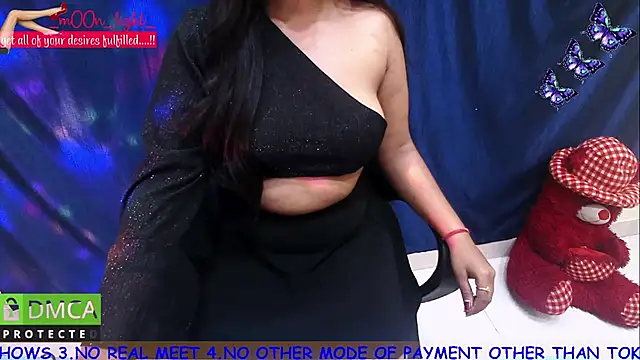  mOOn light  online show from March 8, 2025, 4:56 am