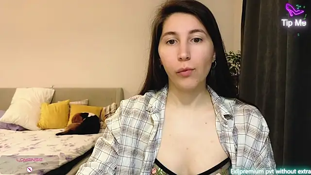 marrycolins online show from March 20, 2026, 1:50 am