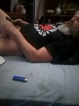 Snapshot of iambradz chatting on November 30, 2025, 5:58 pm iambradz online show from November 30, 2025, 5:58 pm