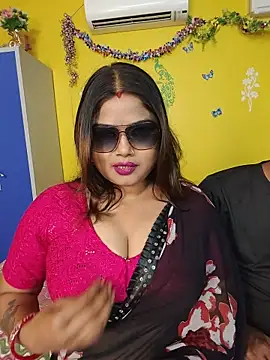 Snapshot of OrgsmMust chatting on February 28, 2026, 6:29 pm OrgsmMust online show from February 28, 2026, 6:29 pm