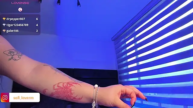 Sofiia-Rubb online show from March 23, 2025, 4:27 am