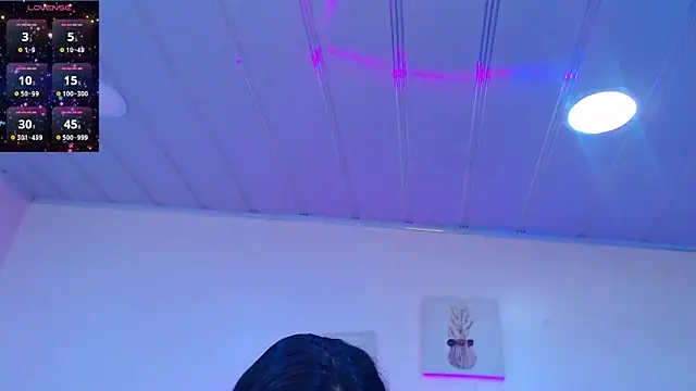 candy lux  online show from May 28, 2026, 6:03 pm