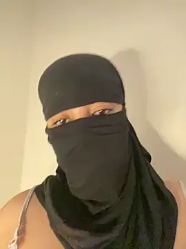 Barbyxhot online show from October 21, 2025, 3:55 pm