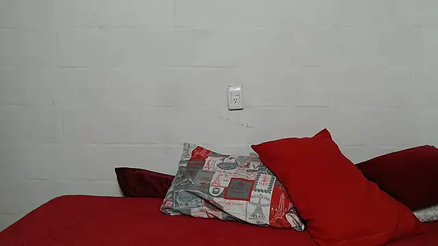 candy mature  online show from October 13, 2025, 10:21 pm