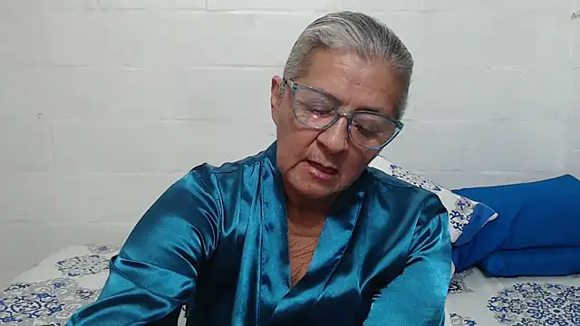 candy mature  online show from November 23, 2025, 12:20 am