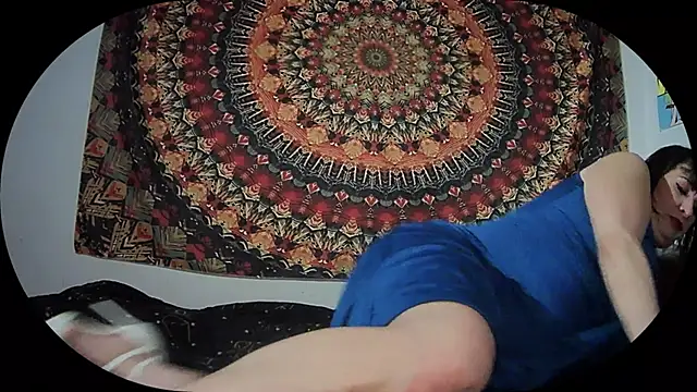 HeyyImHarlowe online show from March 10, 2026, 8:46 pm