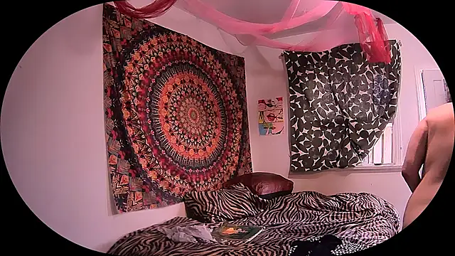 HeyyImHarlowe online show from March 5, 2026, 1:30 pm