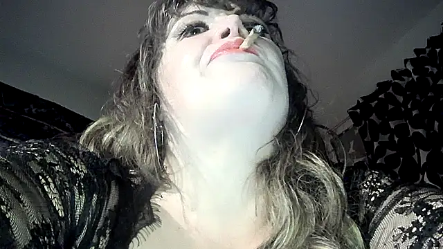 HeyyImHarlowe online show from January 11, 2026, 9:49 am