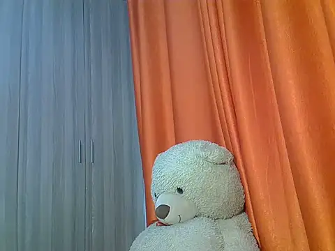 freaky juicy online show from October 11, 2025, 4:02 am