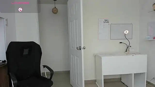 susana monroy online show from October 20, 2025, 7:47 pm