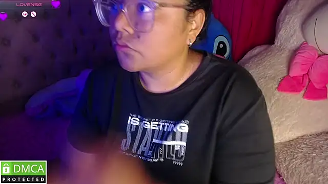 KittyHot20 online show from October 30, 2025, 11:01 pm