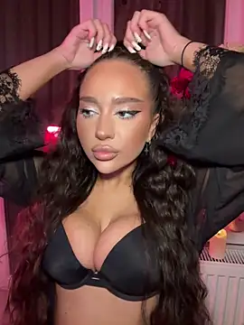 CardiSweetBaby online show from January 14, 2026, 6:22 pm