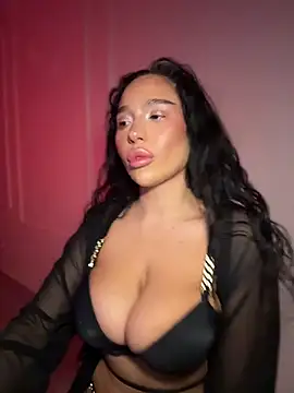 CardiSweetBaby online show from June 6, 2026, 11:21 pm