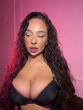 Snapshot of CardiSweetBaby chatting on February 25, 2026, 8:08 pm CardiSweetBaby online show from February 25, 2026, 8:08 pm